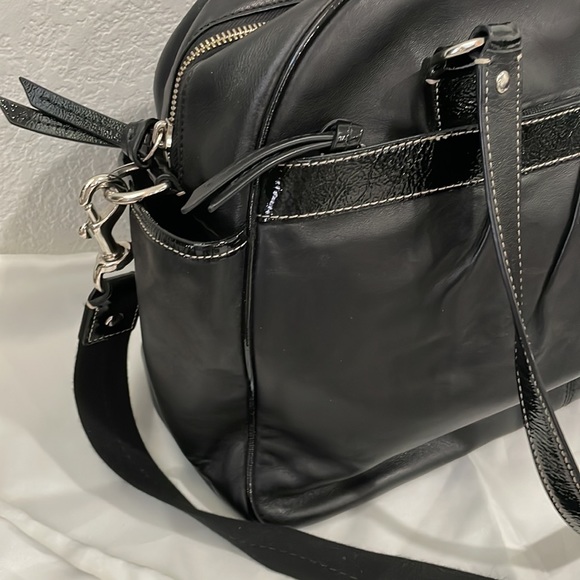 Coach B1276-F18374 Addison Black Leather Diaper/Travel Bag changing pad Purse - Picture 3 of 11